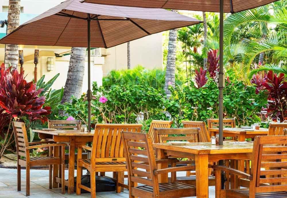 Courtyard By Marriott Waikiki Beach Honolulu Exterior photo