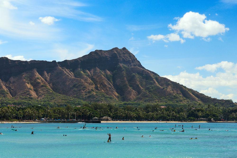 Courtyard By Marriott Waikiki Beach Honolulu Exterior photo