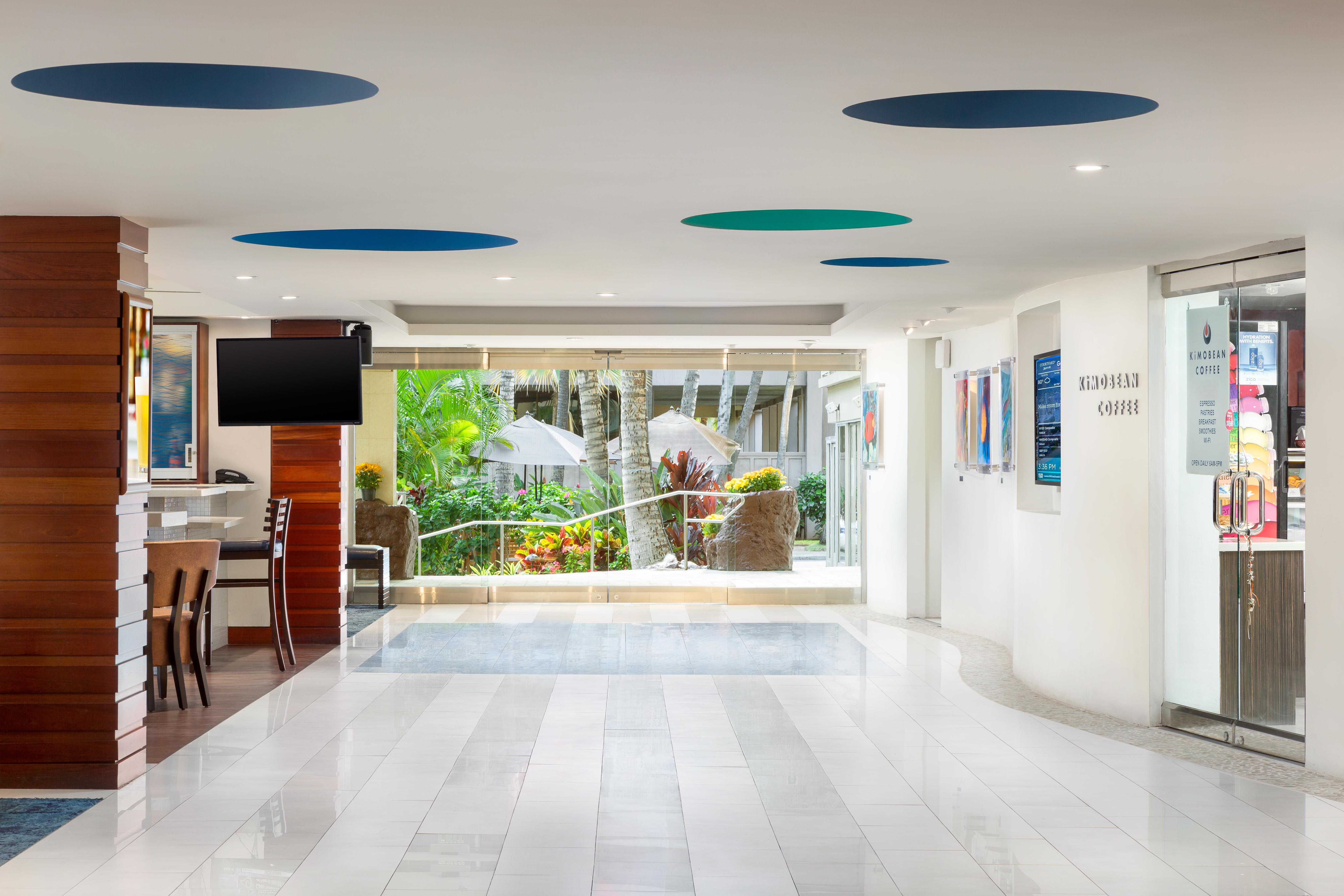 Courtyard By Marriott Waikiki Beach Honolulu Exterior photo