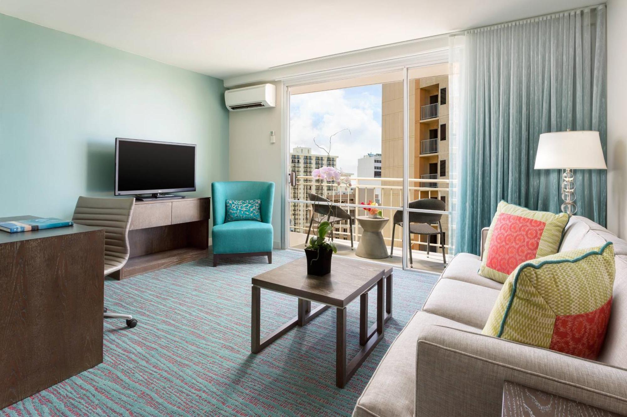 Courtyard By Marriott Waikiki Beach Honolulu Exterior photo