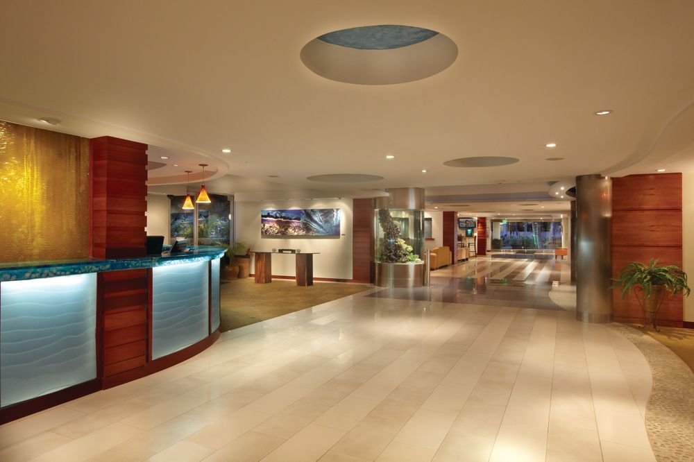 Courtyard By Marriott Waikiki Beach Honolulu Interior photo